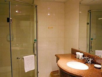 Greentree Inn Sichuan North Road 上海 外观 照片
